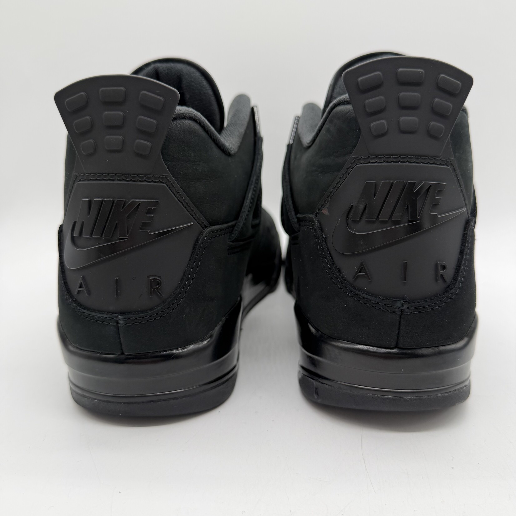 Jordan 4 Retro Black Cat (2025)