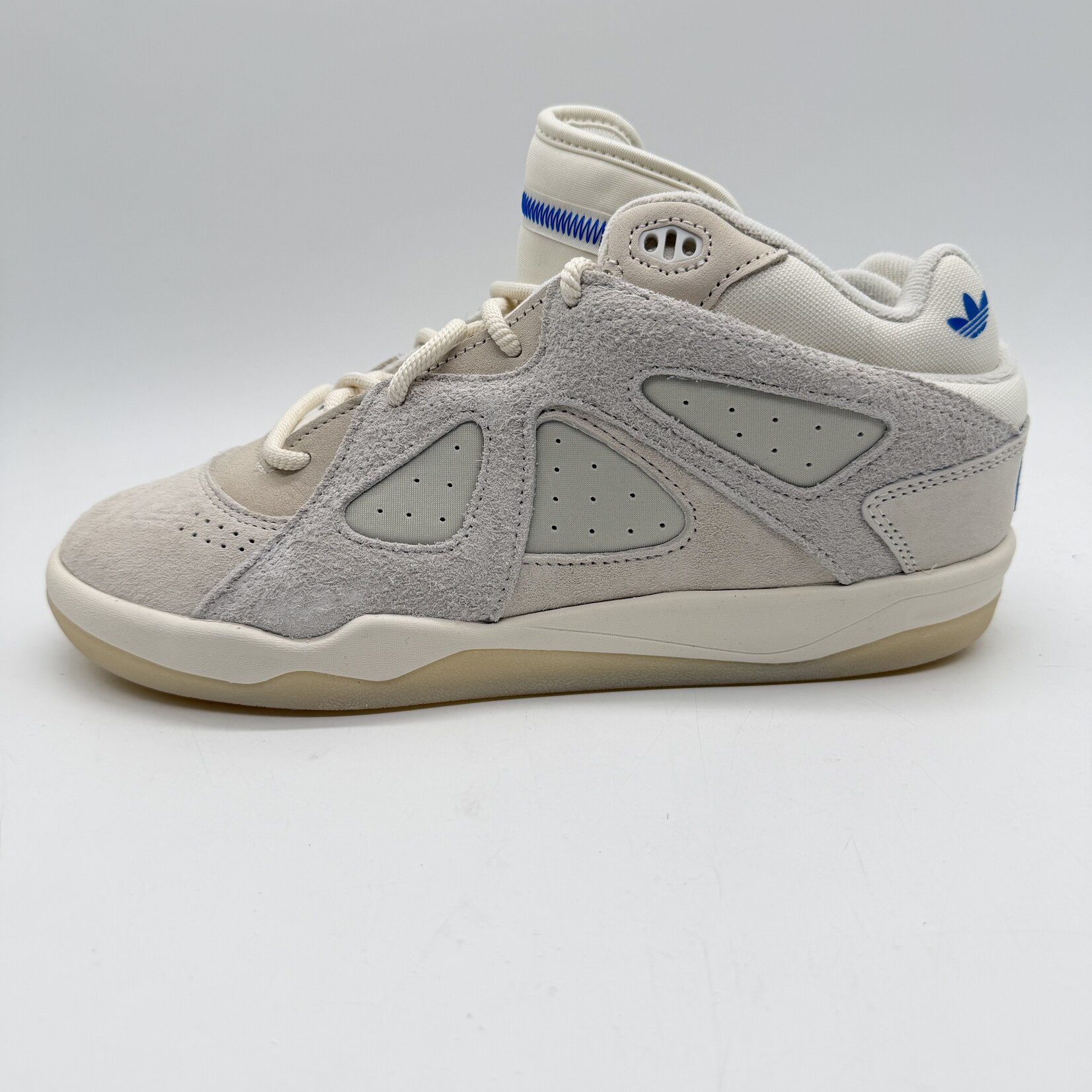 adidas BadBo 1.0 Bad Bunny Resilience