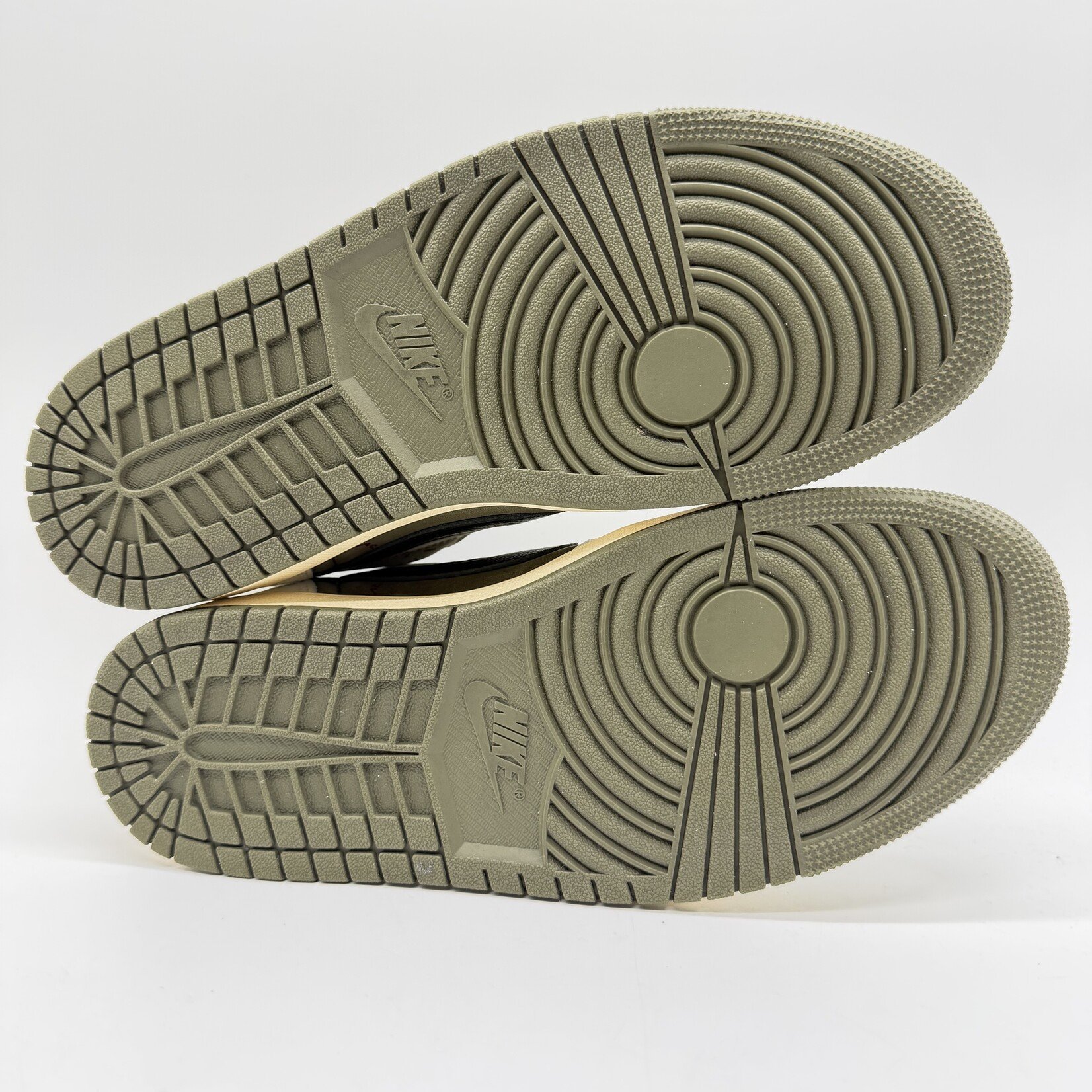 Jordan 1 Retro Low OG SP Travis Scott Medium Olive