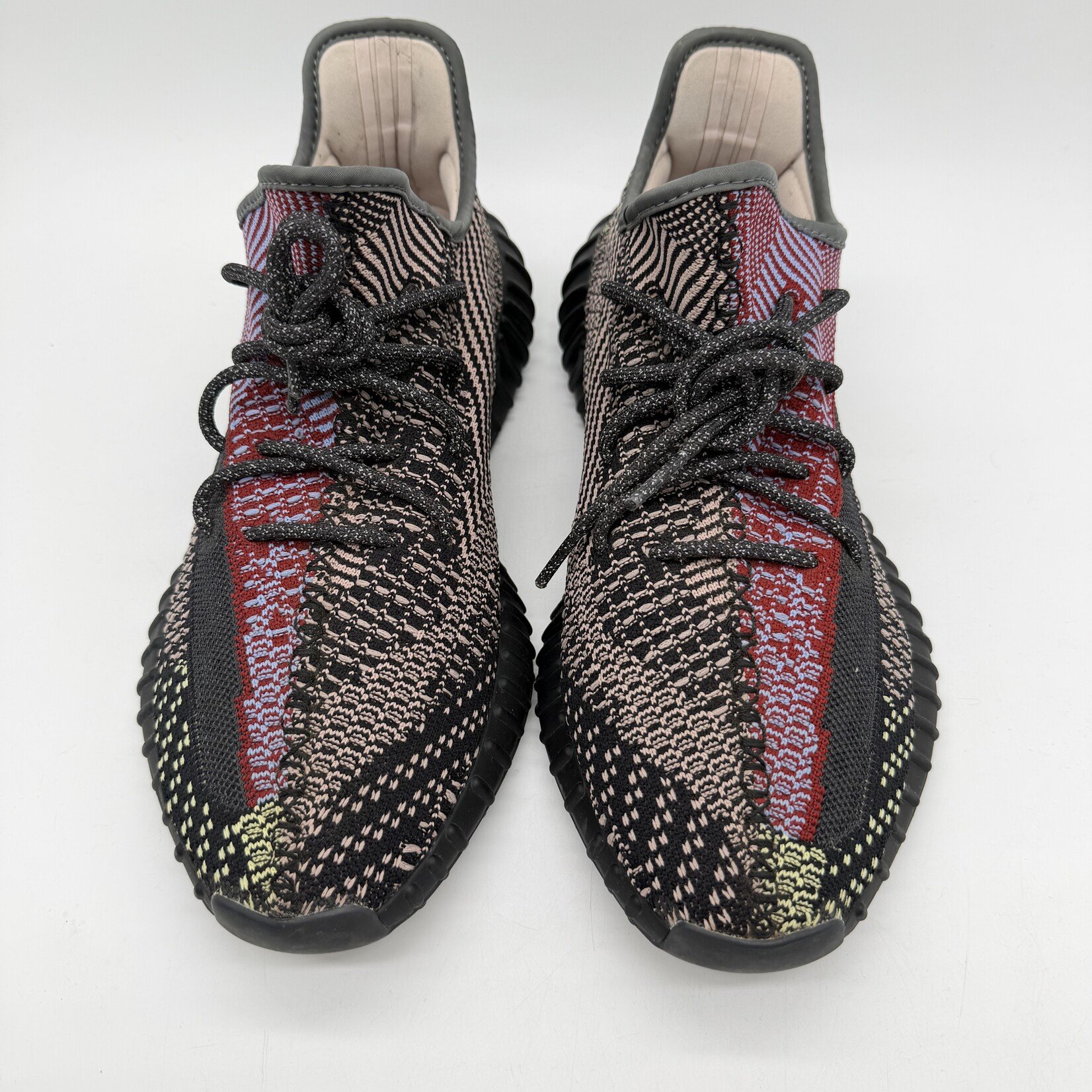 Yeezy Boost 350 V2 Yecheil (Non-Reflective)