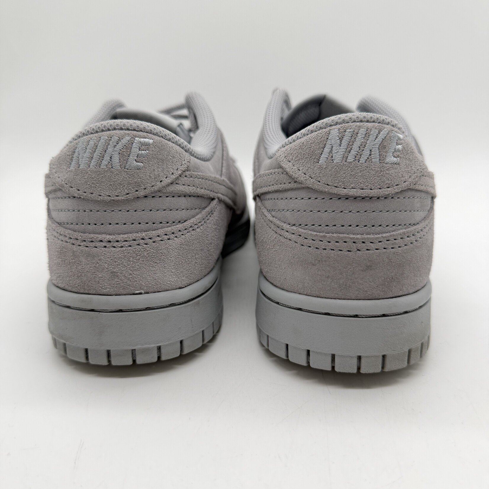 Nike Dunk Low SE Wolf Grey