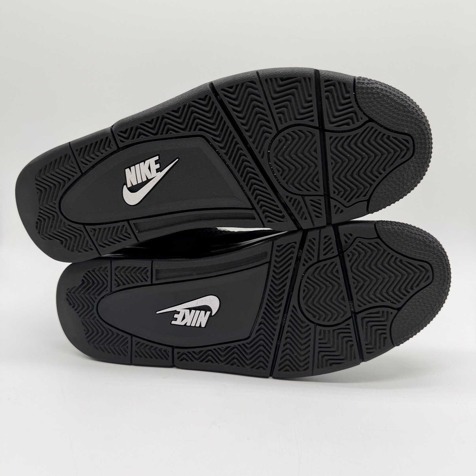 Jordan 4 Retro Black Cat (2025)