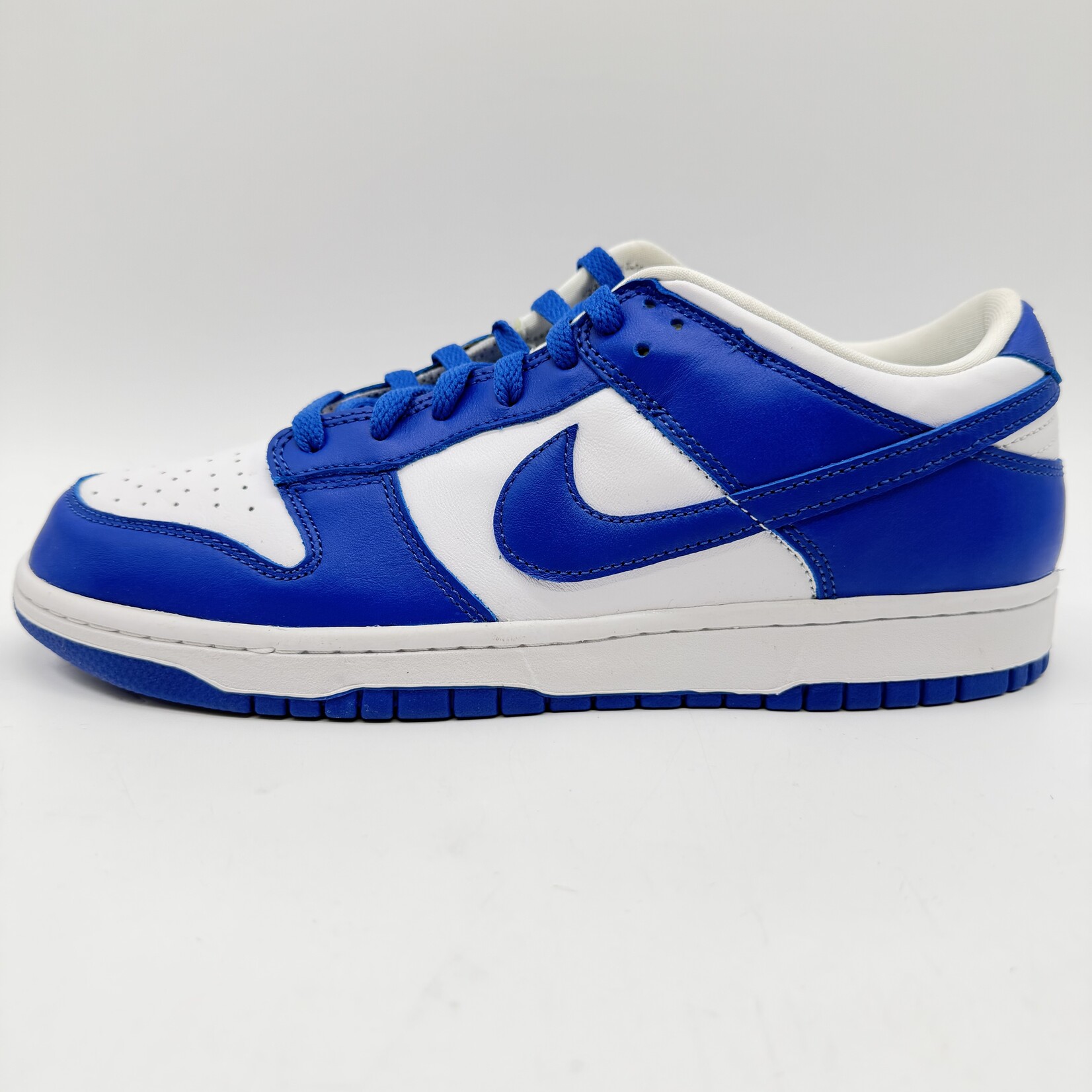 Nike Dunk Low SP Kentucky