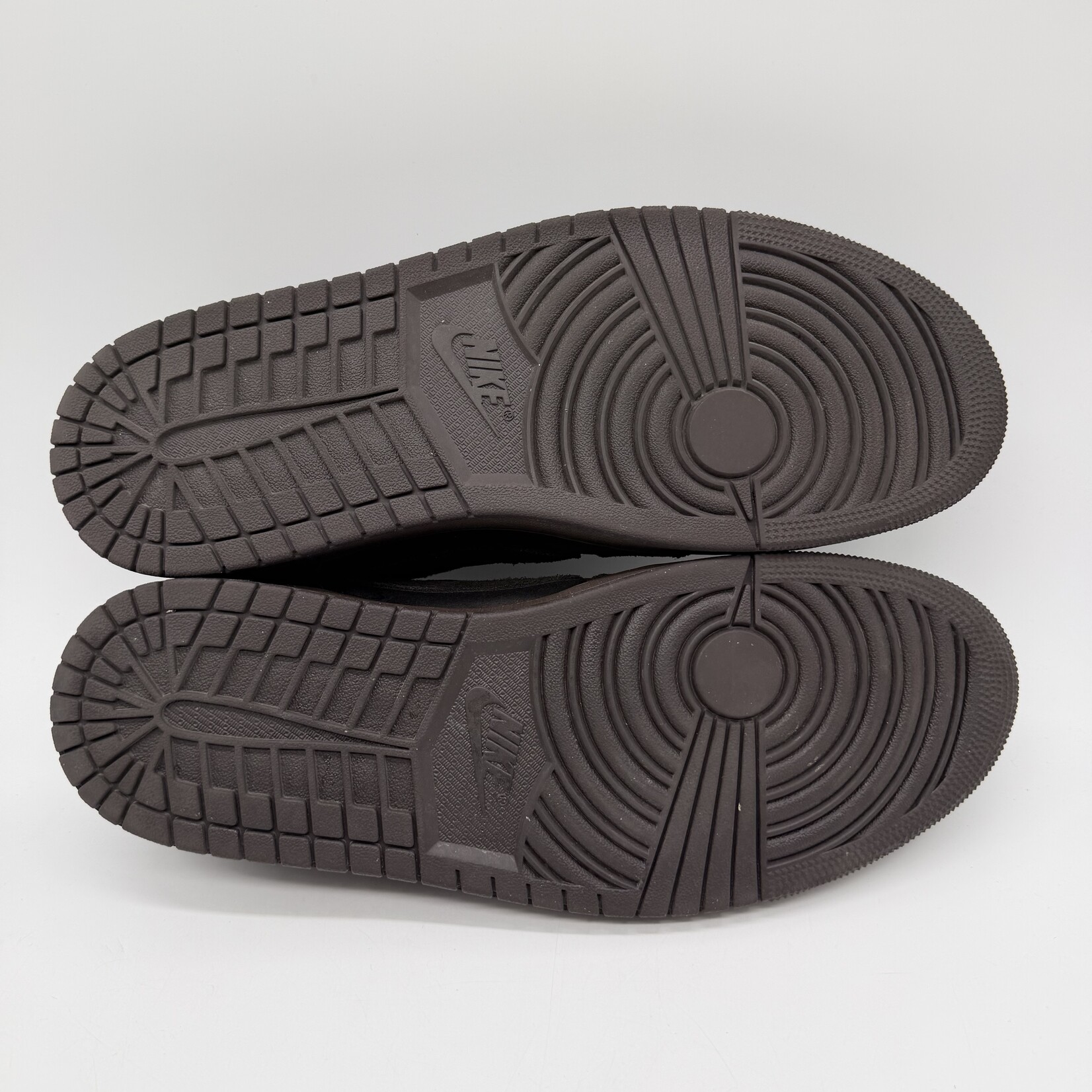 Jordan 1 Retro Low OG SP Travis Scott Velvet Brown