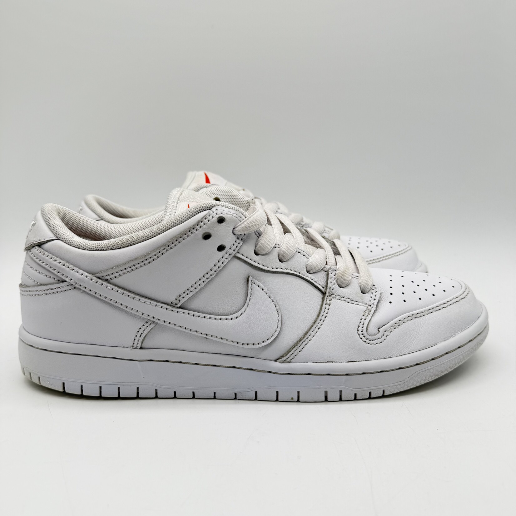 Nike SB Dunk Low Pro Triple White