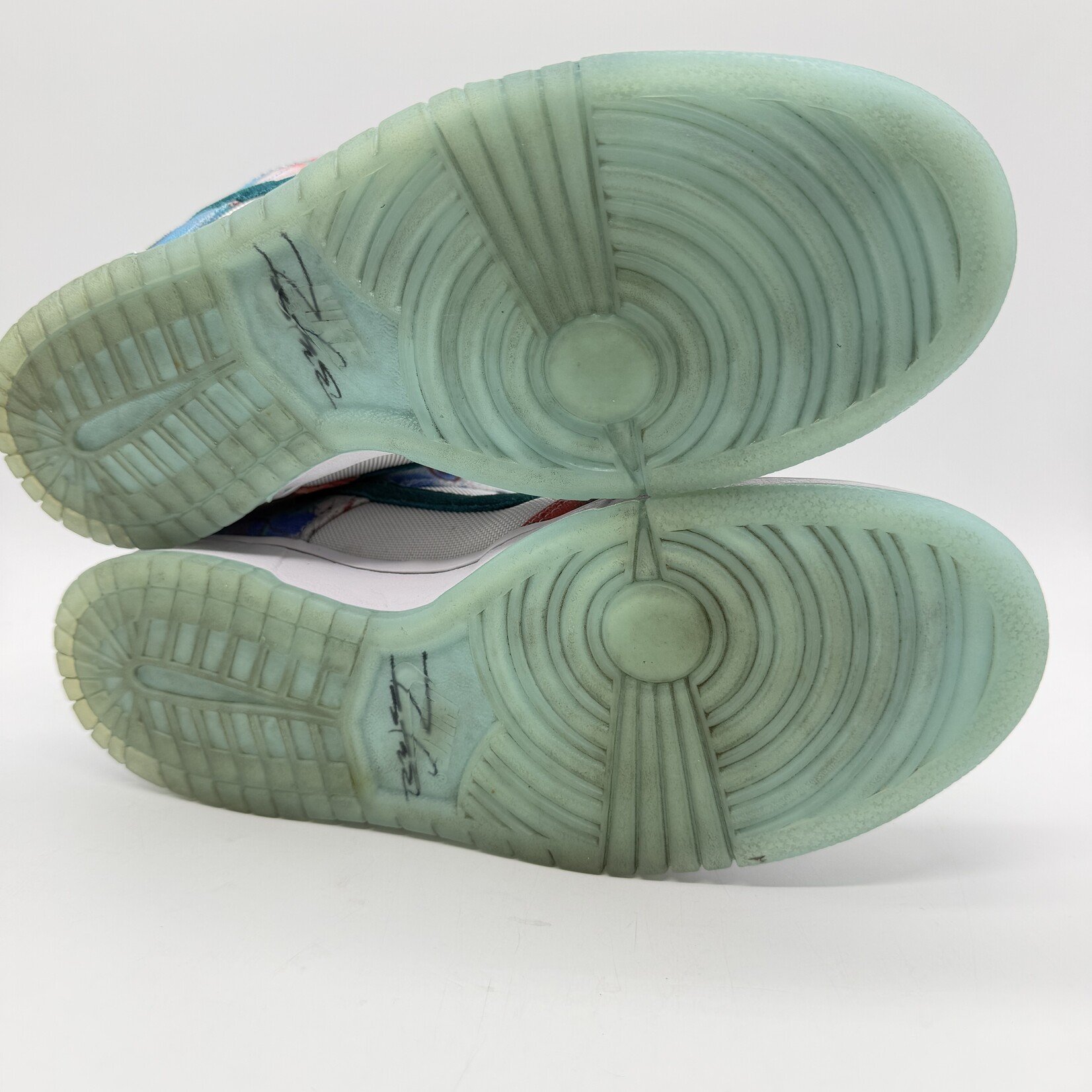 Nike SB Dunk Low Futura Laboratories Bleached Aqua