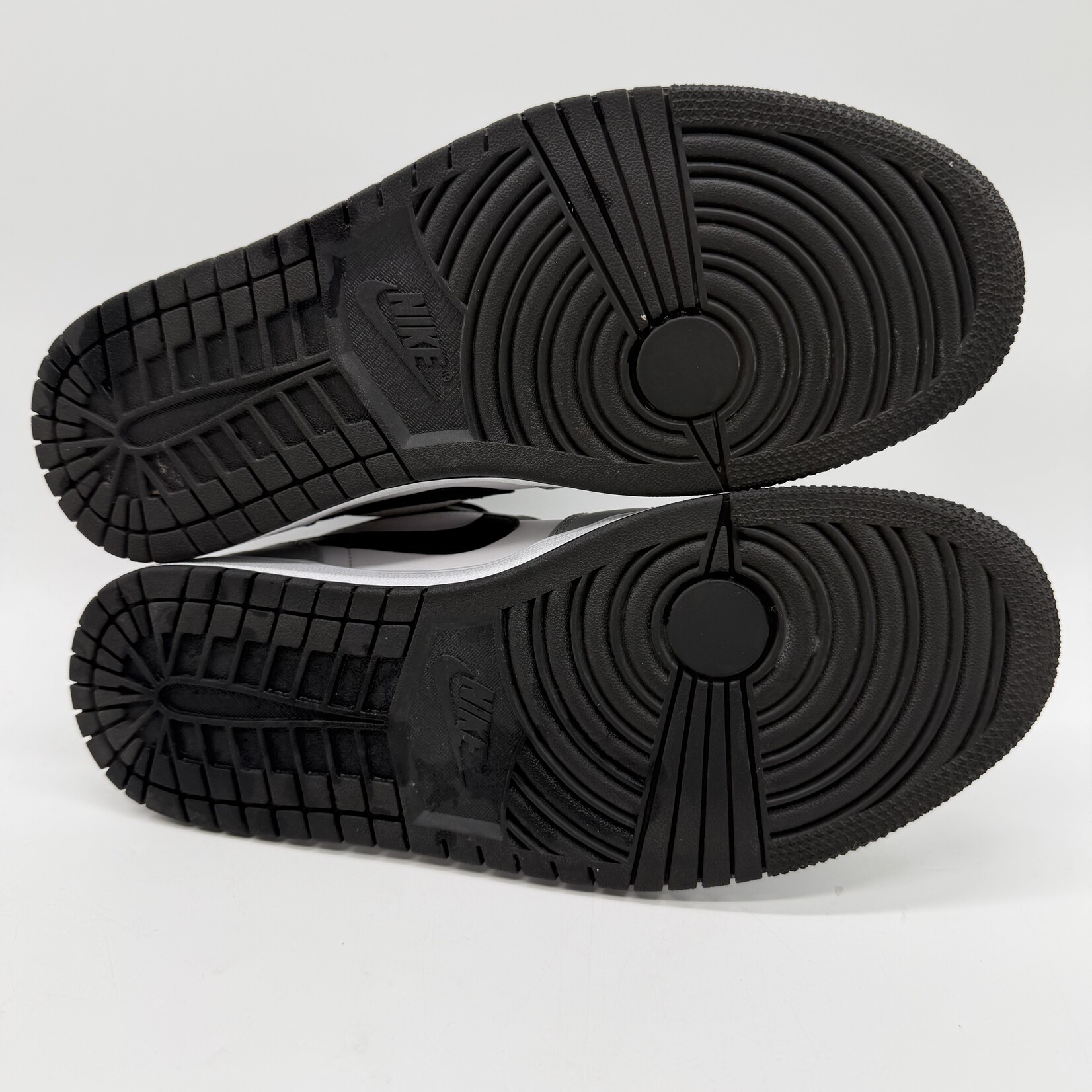 Jordan 1 Low Light Smoke Grey