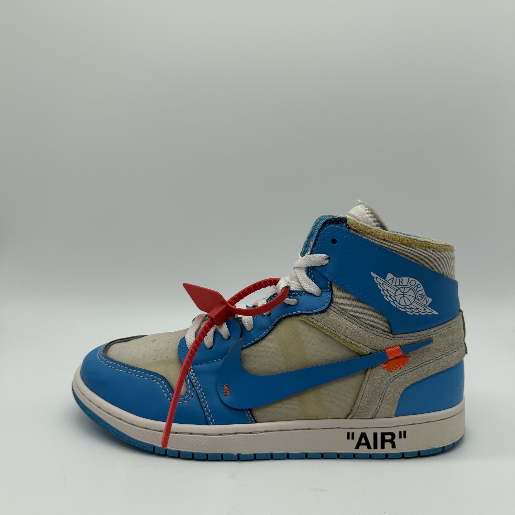 Jordan 1 off white UNC