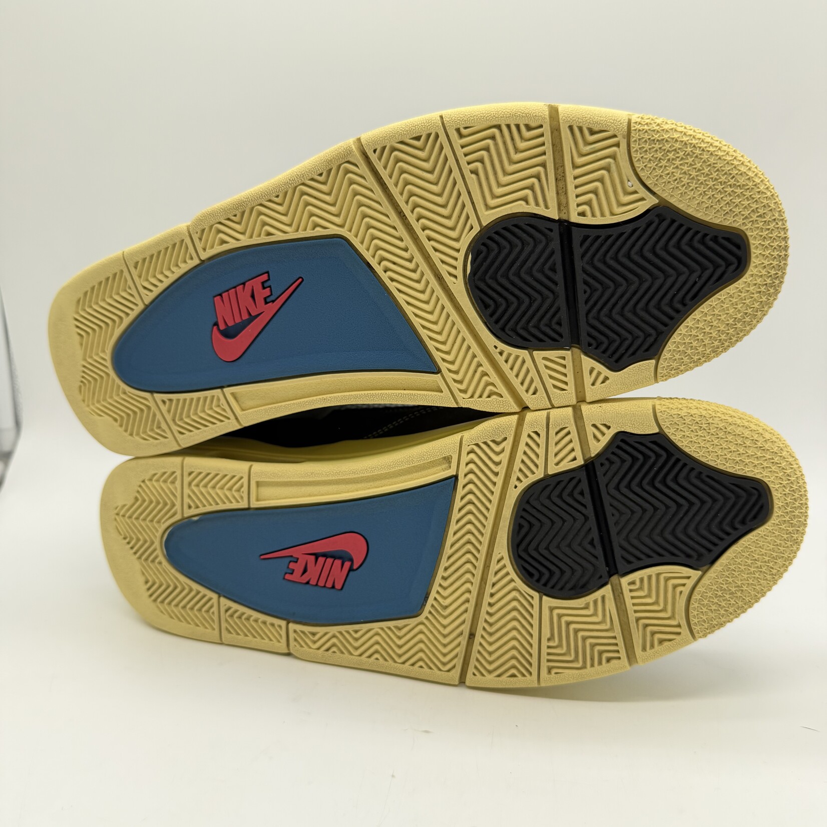 Jordan 4 Retro Union Off Noir