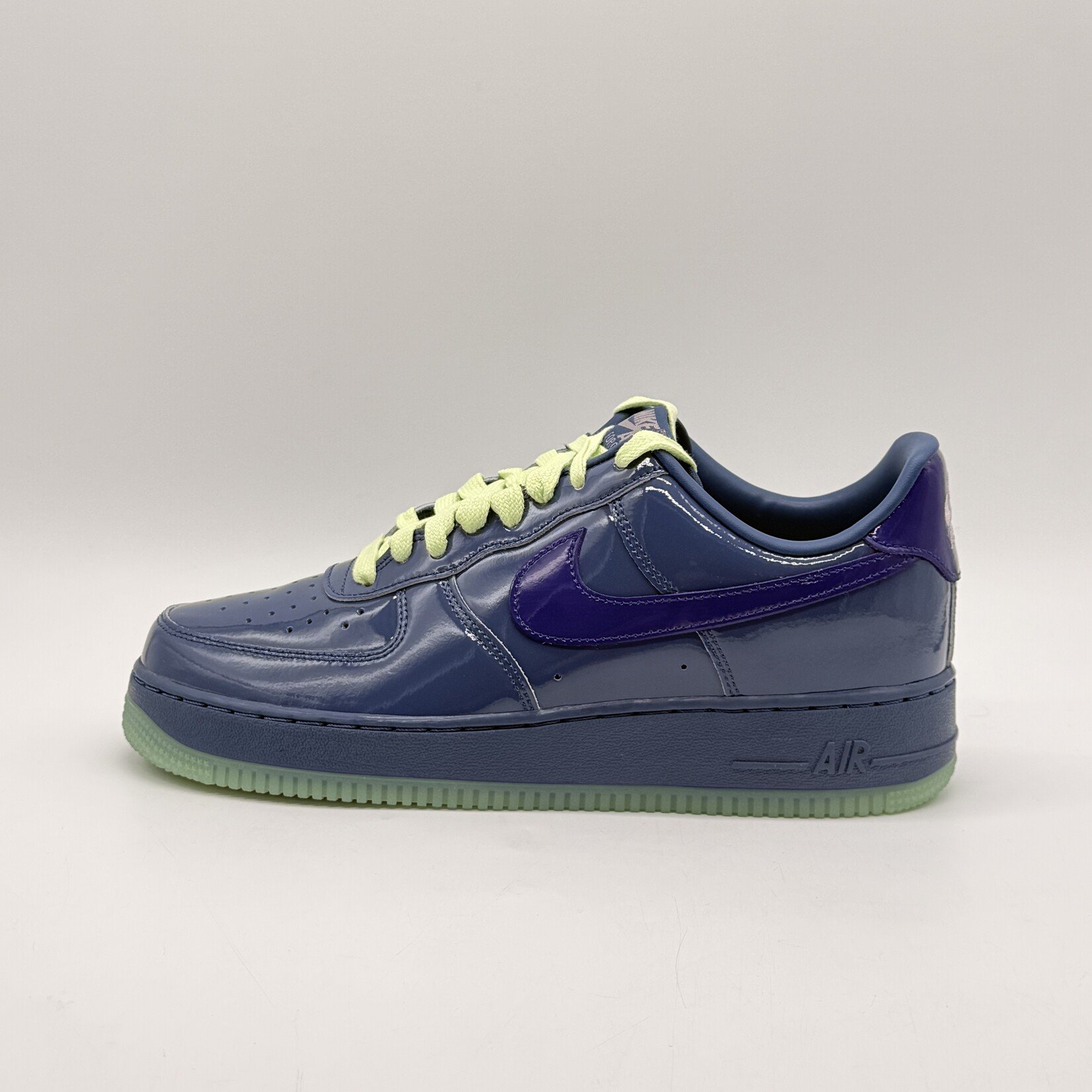 Nike Air Force 1 Low Patent Leather Mystic Navy Grape Ice