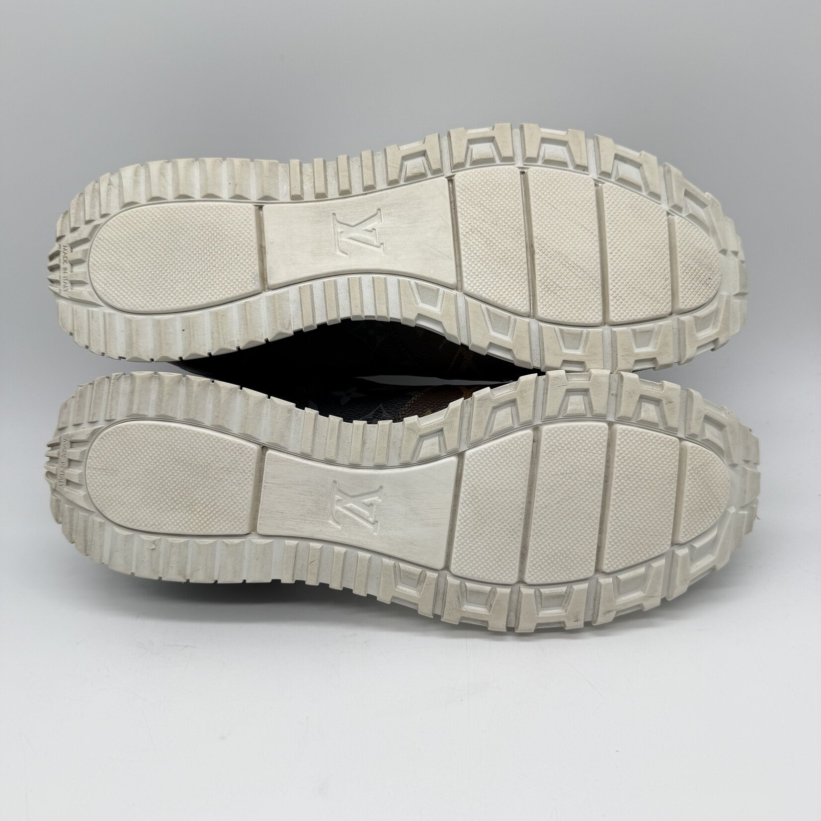 Louis Vuitton Run Away Triple Monogram