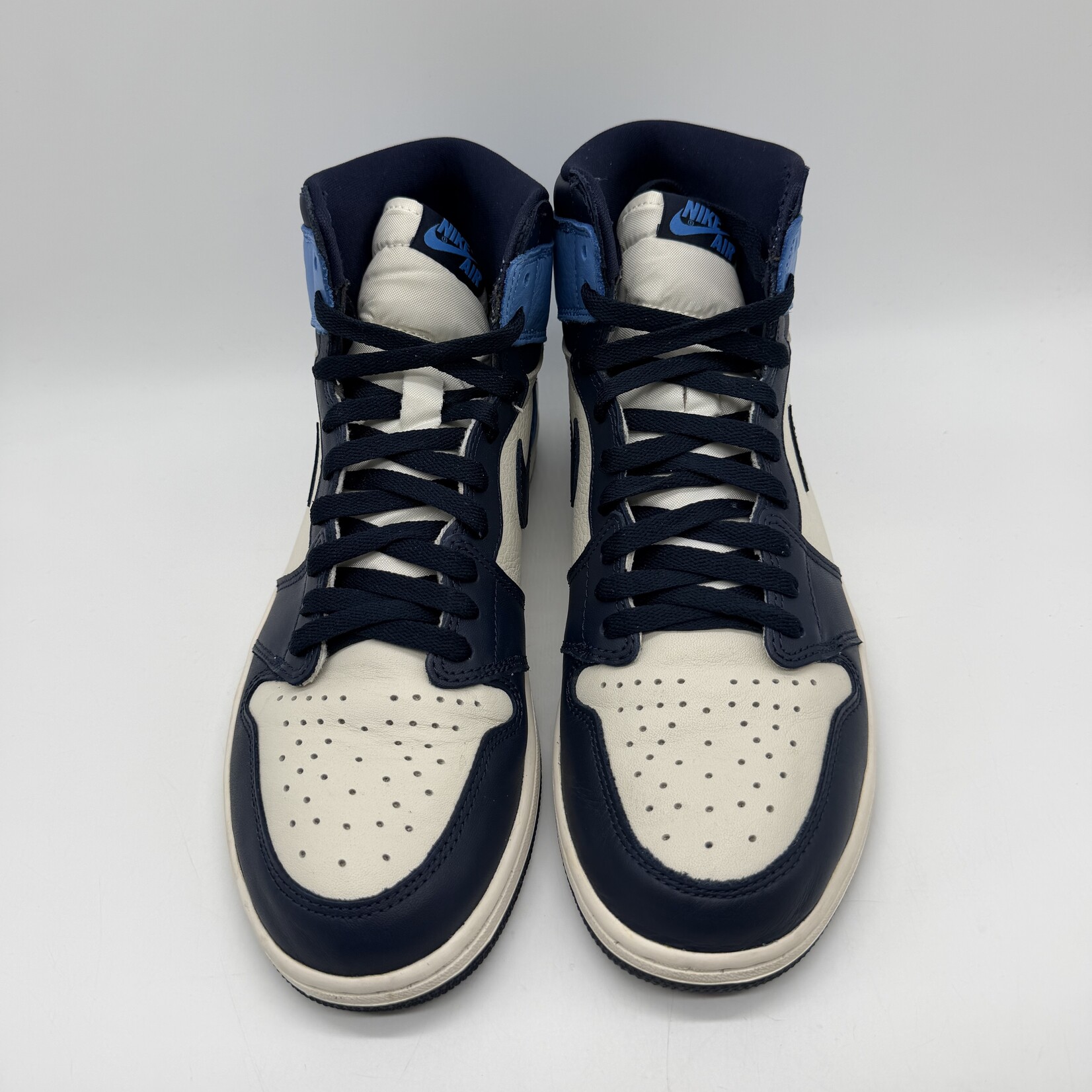 Jordan 1 Retro High Obsidian