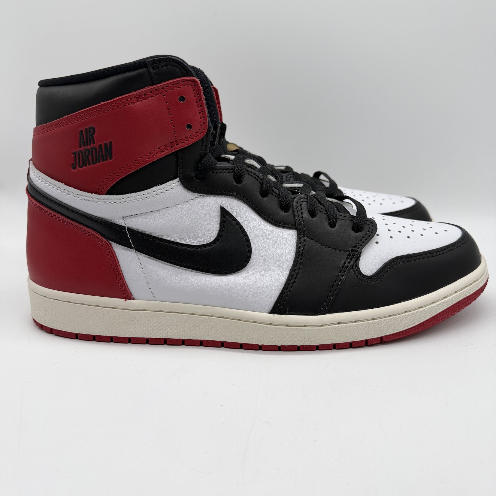 Jordan 1 Retro High OG Black Toe Reimagined