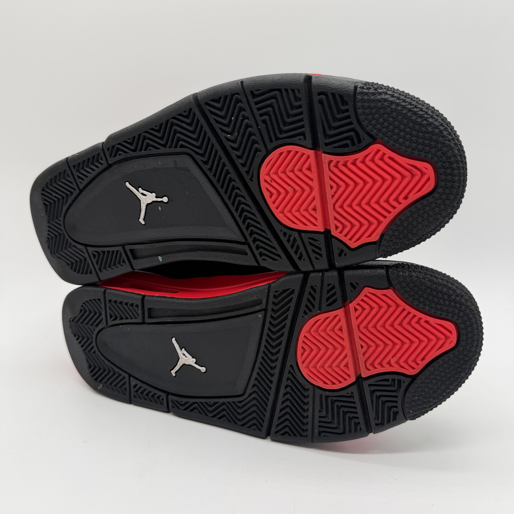 Jordan 4 Retro Red Thunder