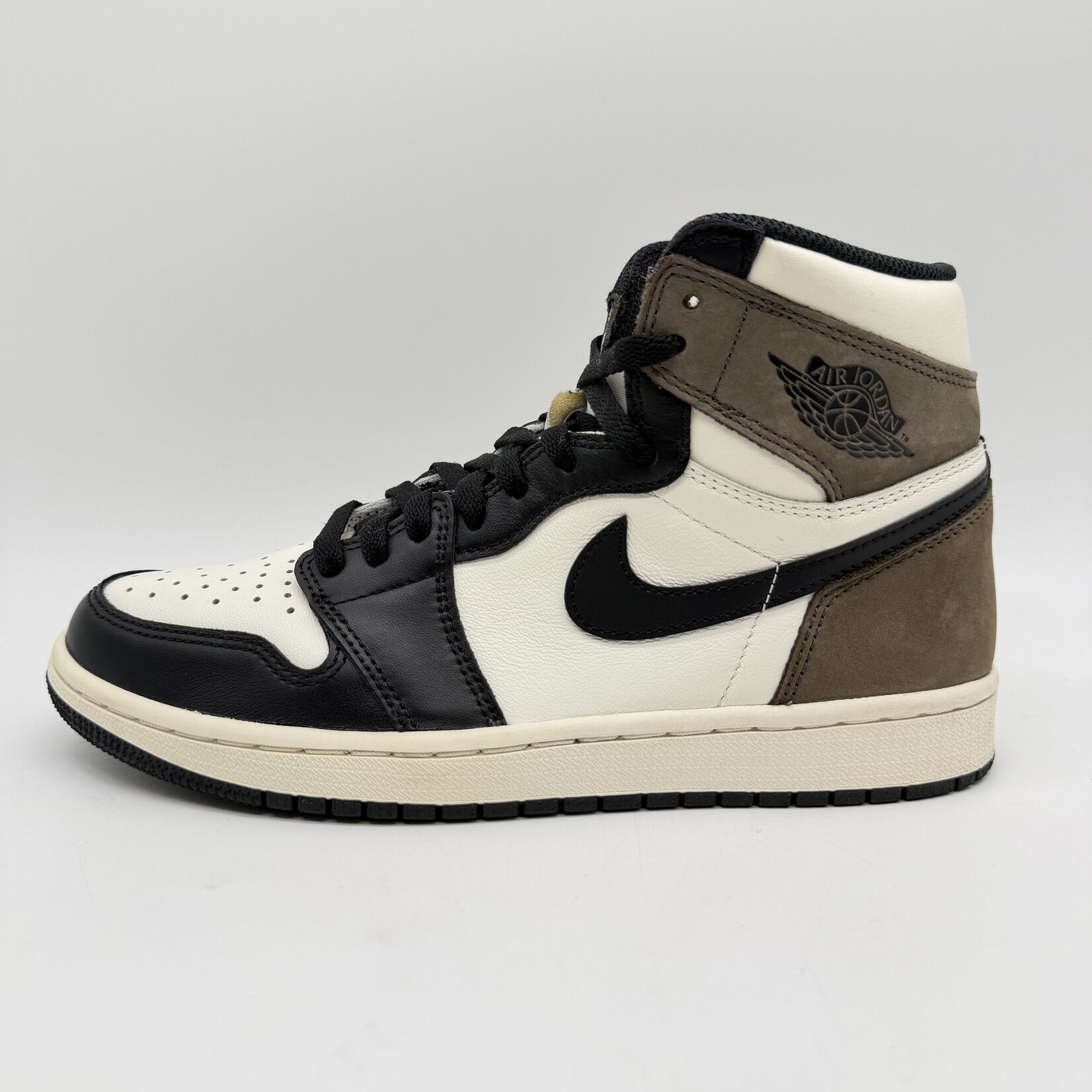 Jordan 1 Retro High Dark Mocha