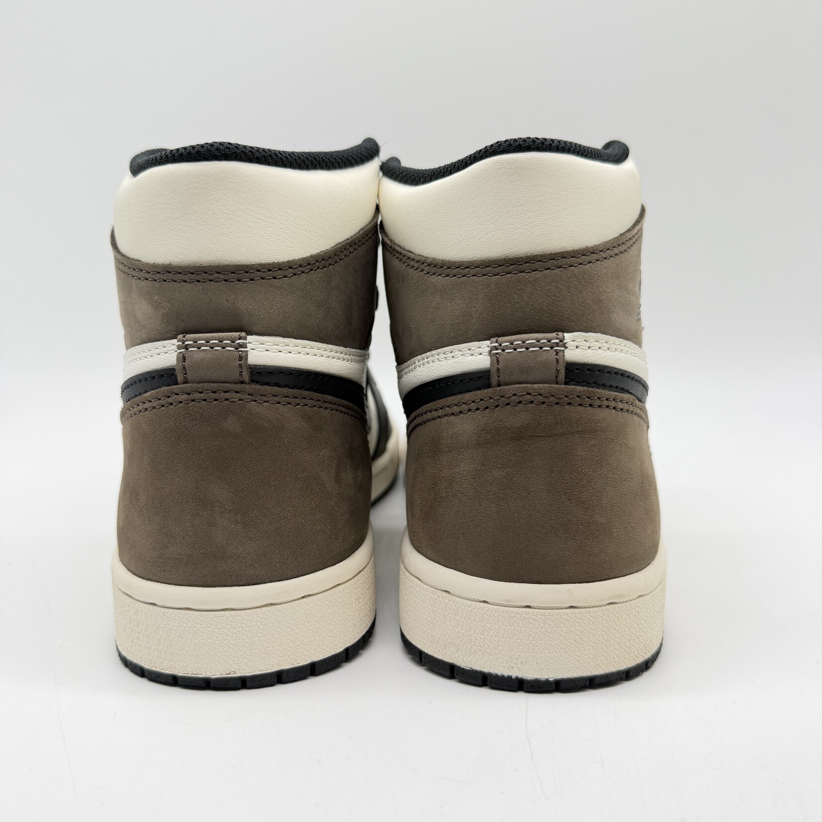 Jordan 1 Retro High Dark Mocha