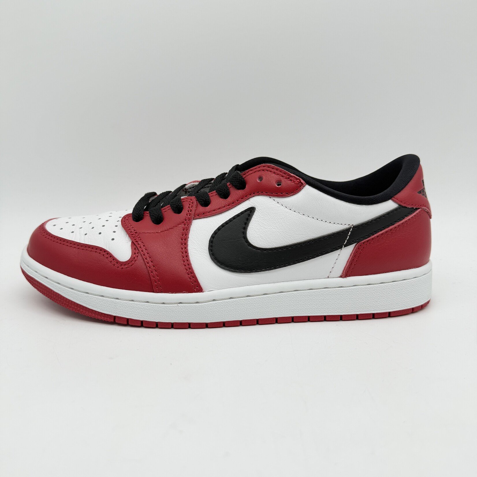 Jordan 1 Retro Low OG Chicago (2025)