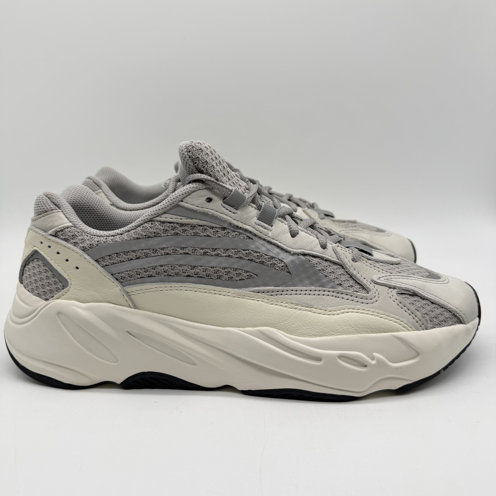 Yeezy Boost 700 V2 Static