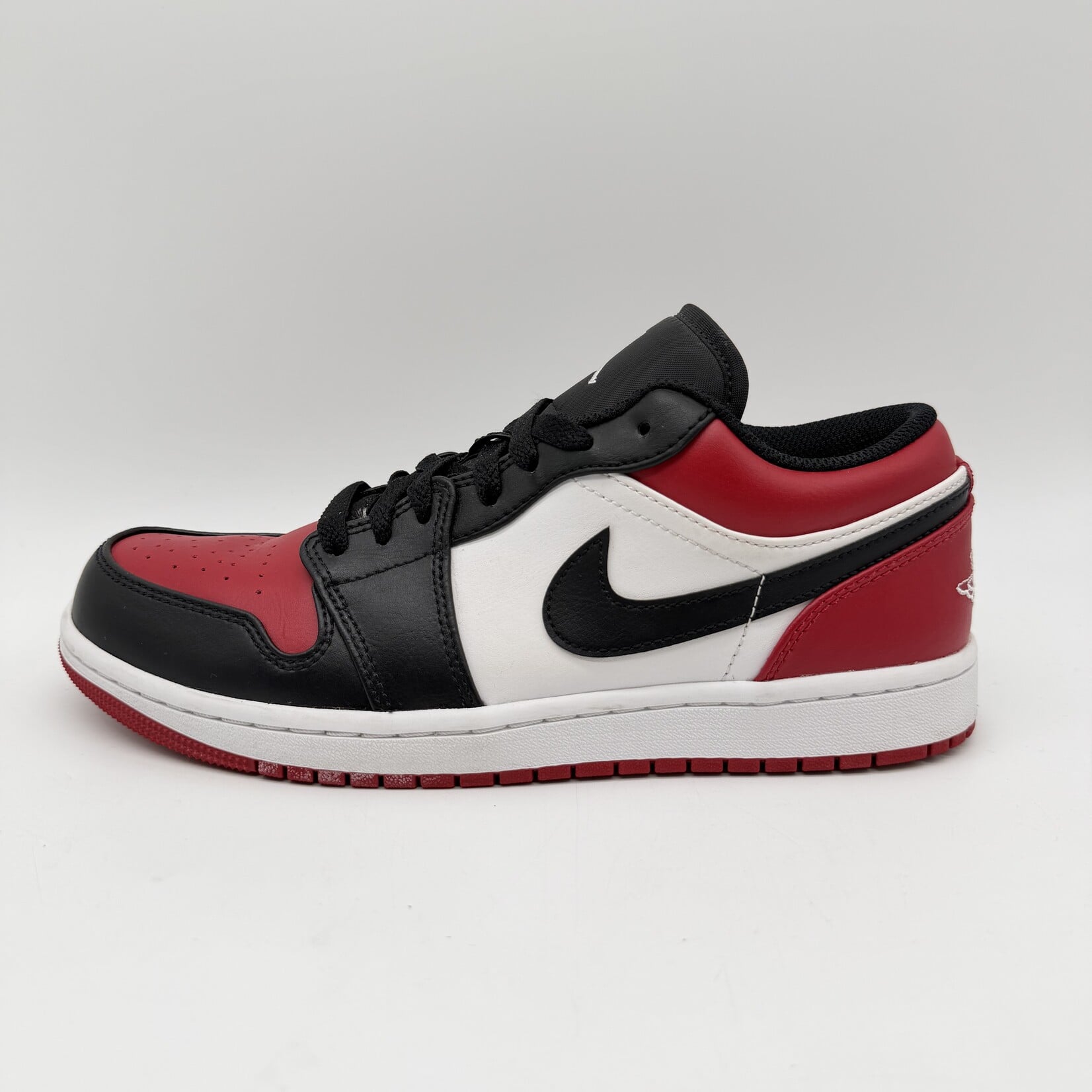 Jordan 1 Low Bred Toe