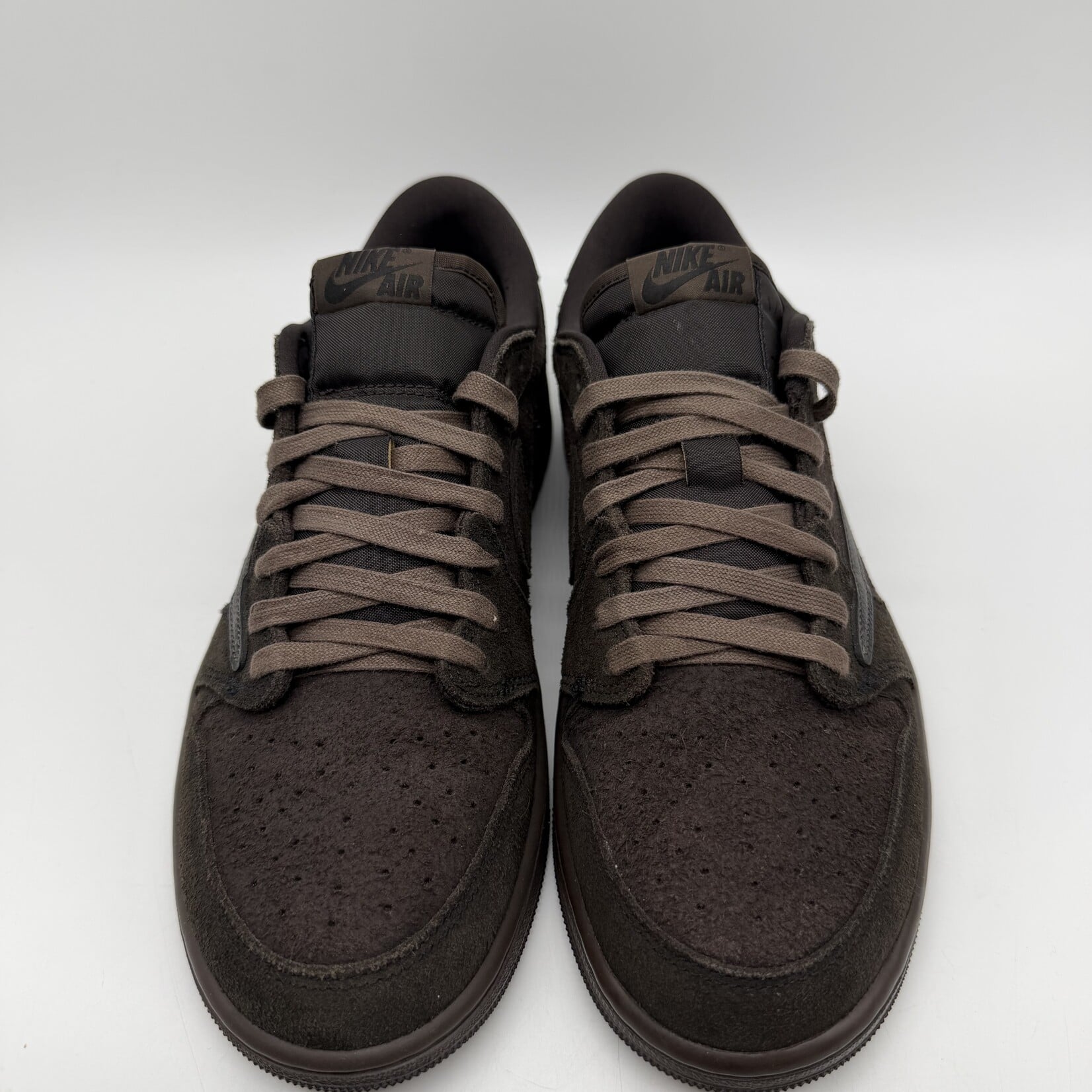 Jordan 1 Retro Low OG SP Travis Scott Velvet Brown