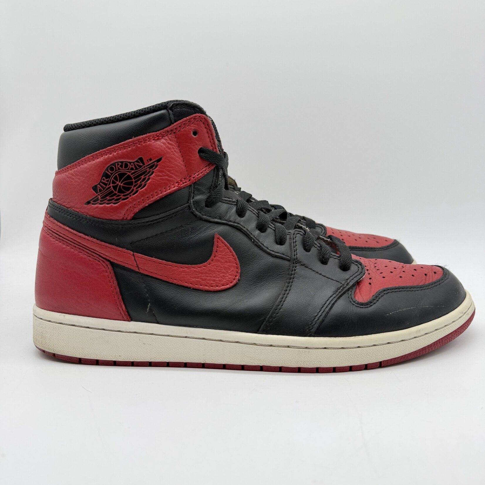 Jordan 1 Retro High Bred Banned (2016)
