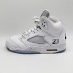 Jordan 5 Retro White Metallic (2026)