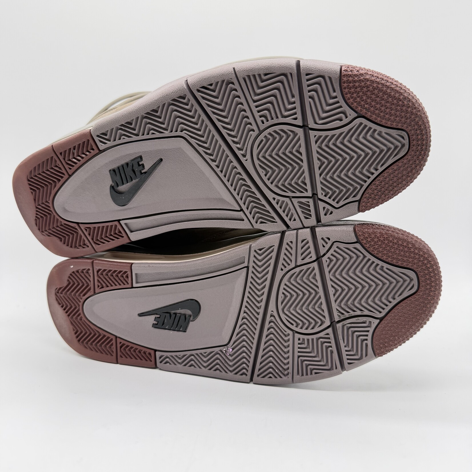 Jordan 4 Retro SP A Ma Maniére Dark Mocha
