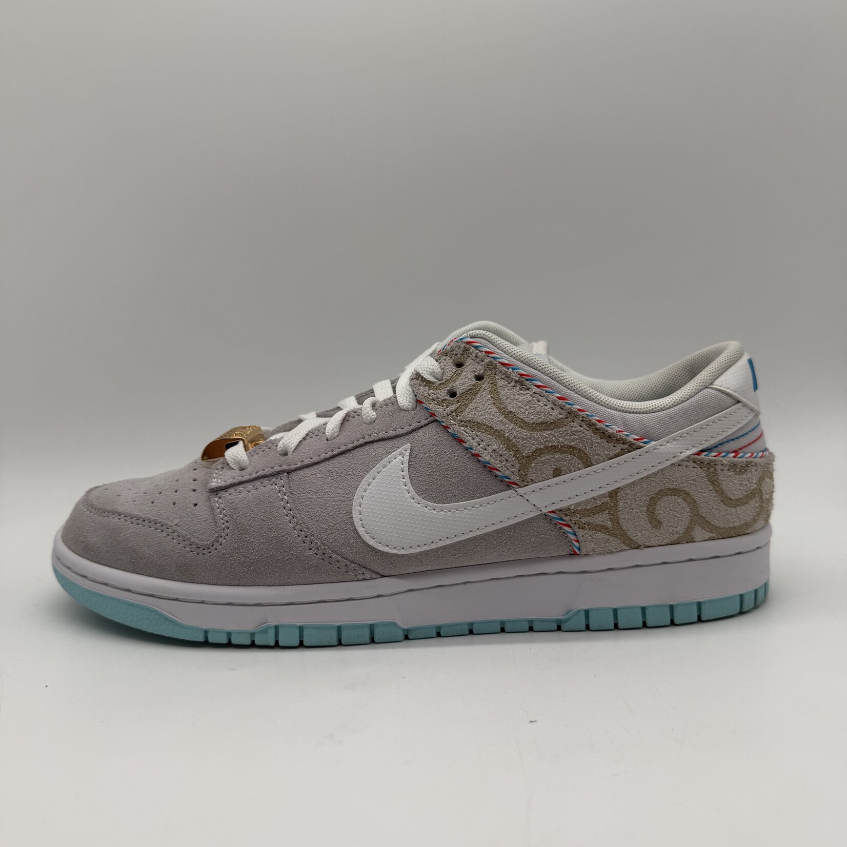 Nike Dunk Low SE Barber Shop Grey