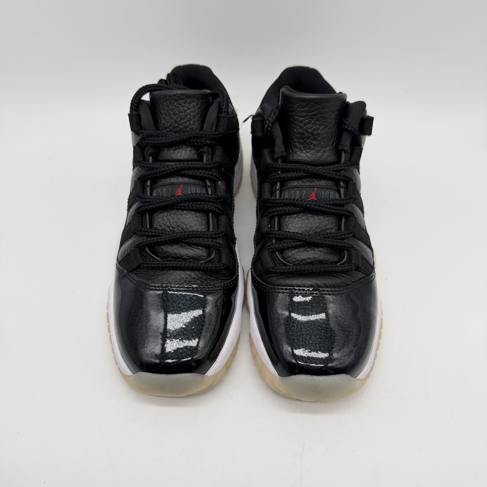 Jordan 11 Retro Low 72-10