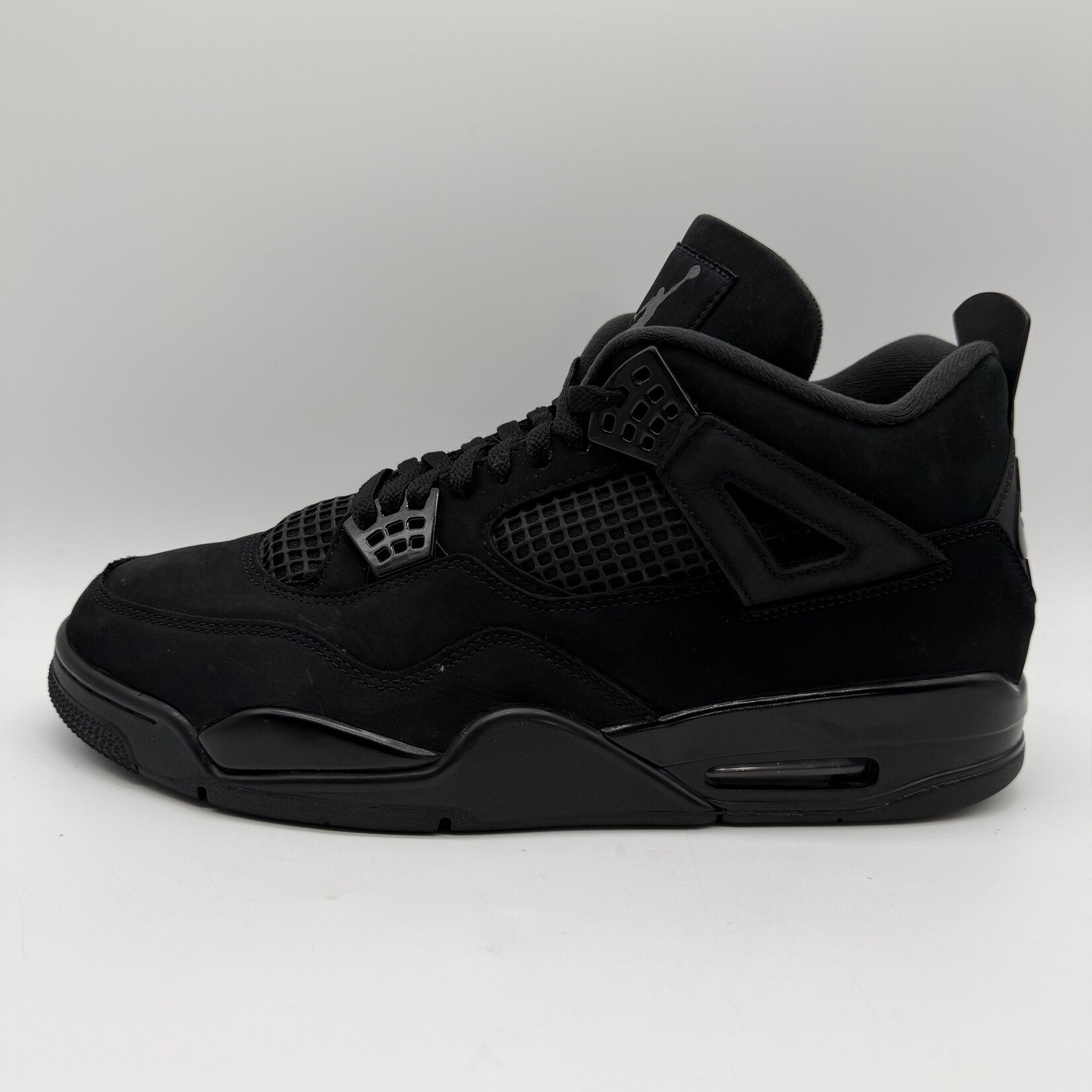 Jordan 4 Retro Black Cat (2025)