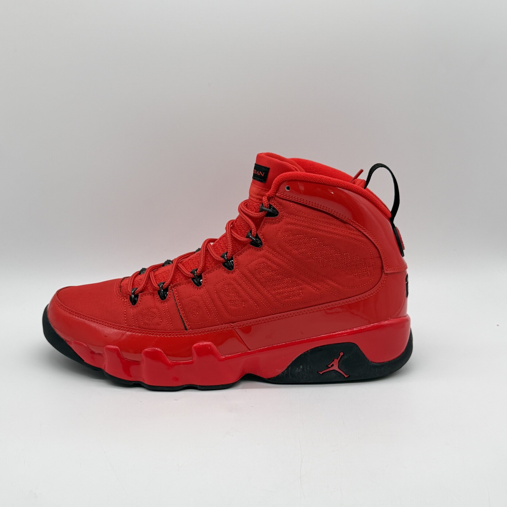 Jordan 9 Retro Chile Red