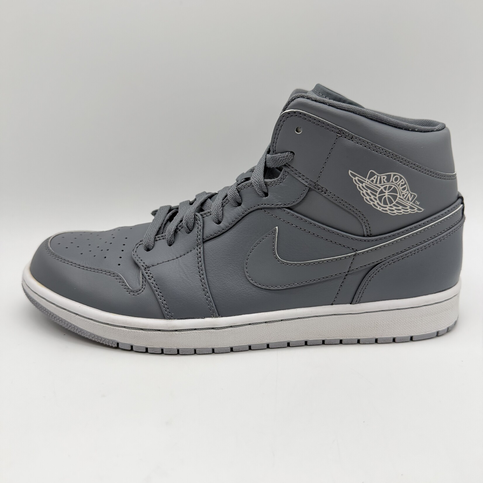 Jordan 1 Retro Mid Cool Grey (2015)
