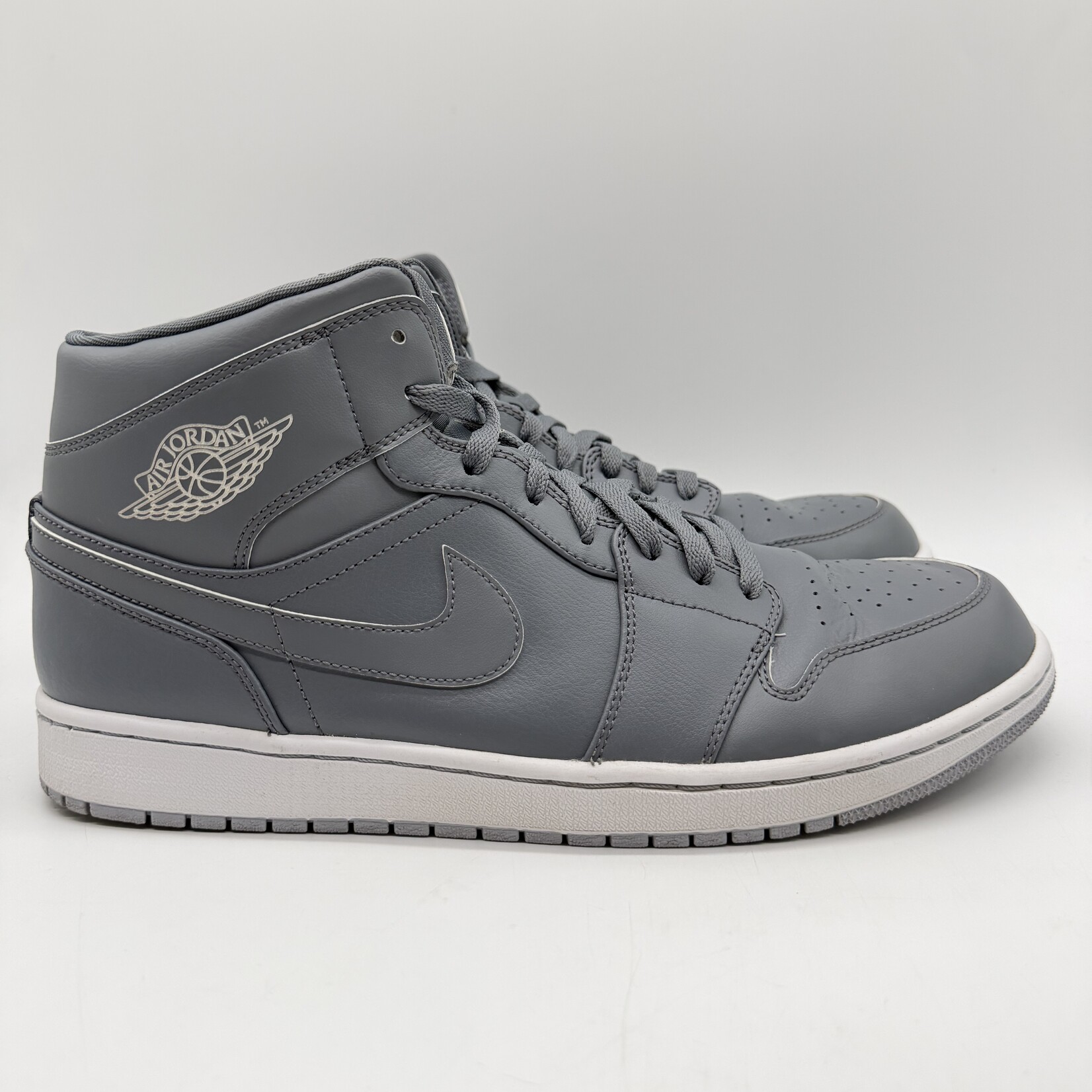 Jordan 1 Retro Mid Cool Grey (2015)