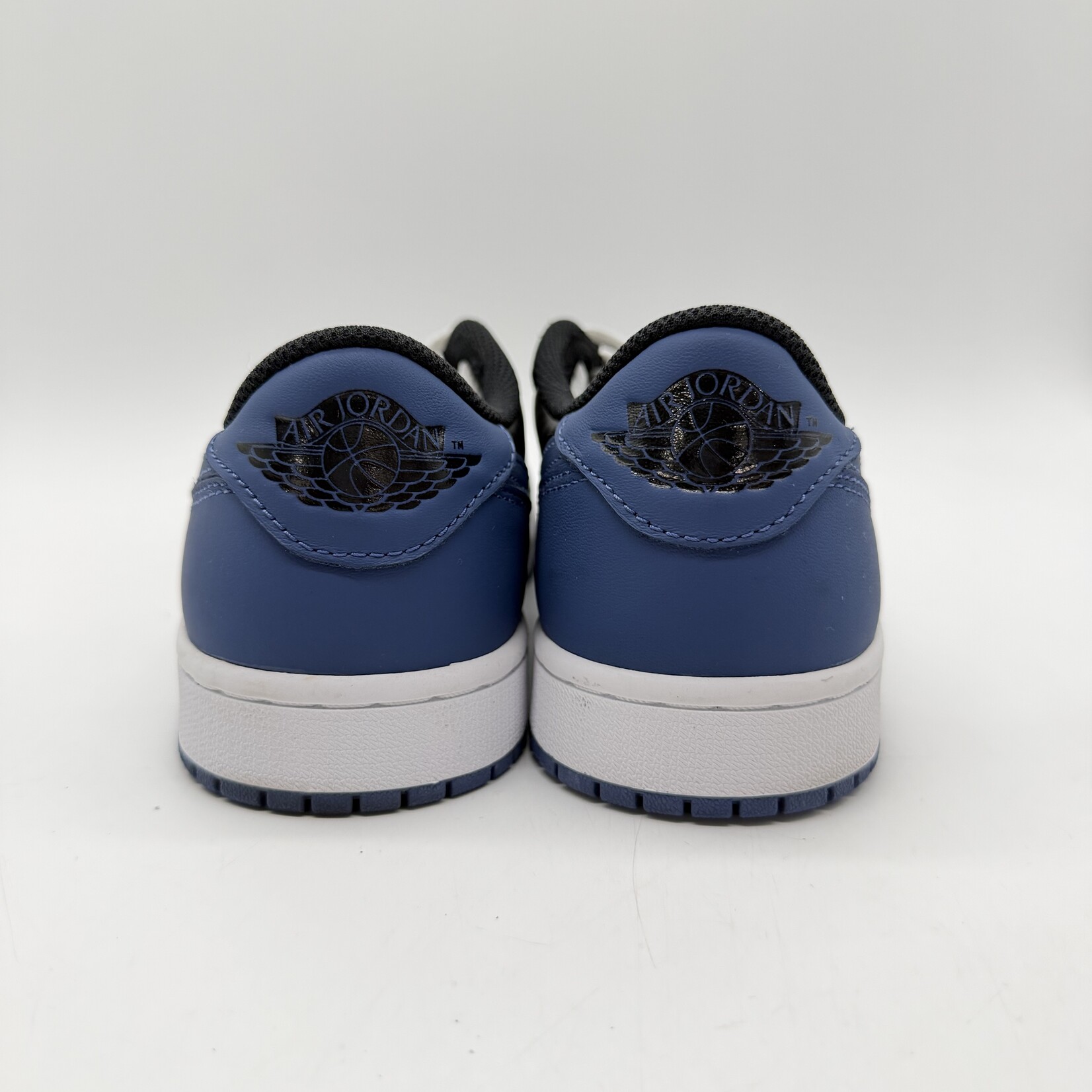 Jordan 1 Retro Low OG Mystic Navy