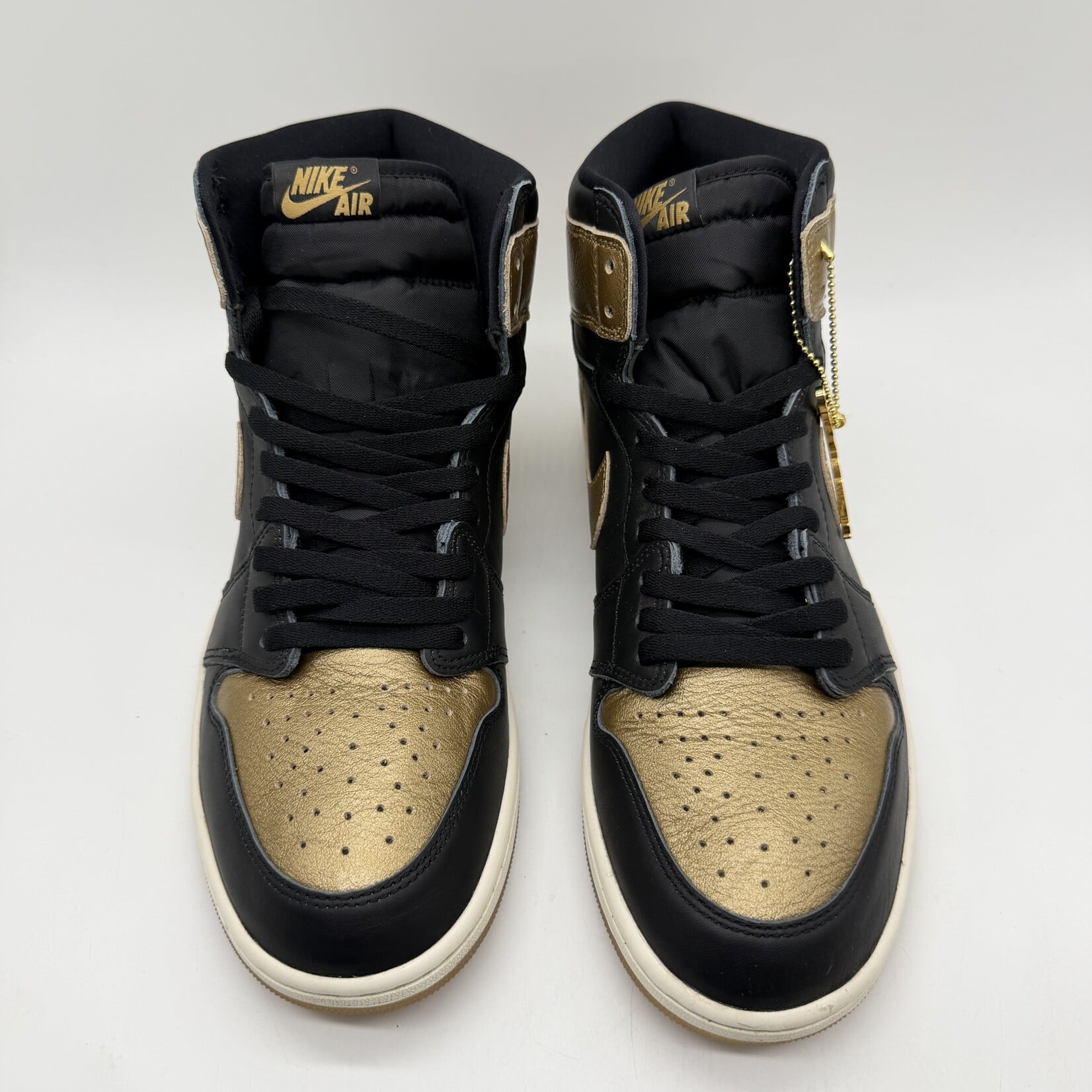 Jordan 1 Retro High OG Black Metallic Gold