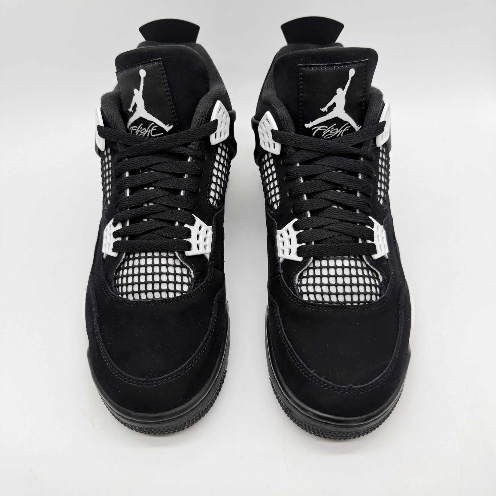 Jordan 4 Retro White Thunder