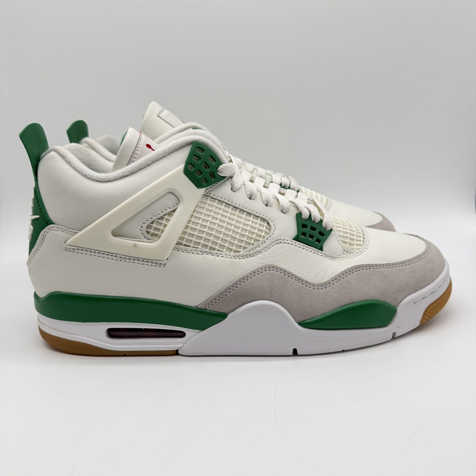 Jordan 4 Retro SB Pine Green