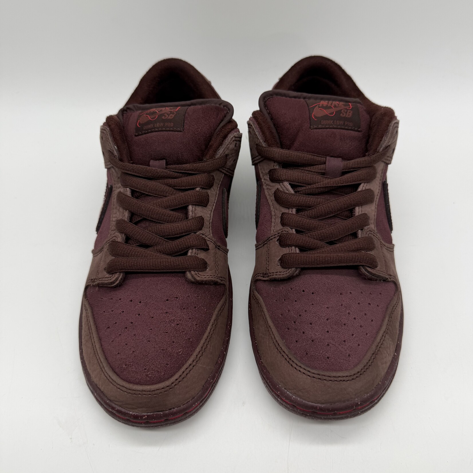 Nike SB Dunk Low City of Love Burgundy Crush