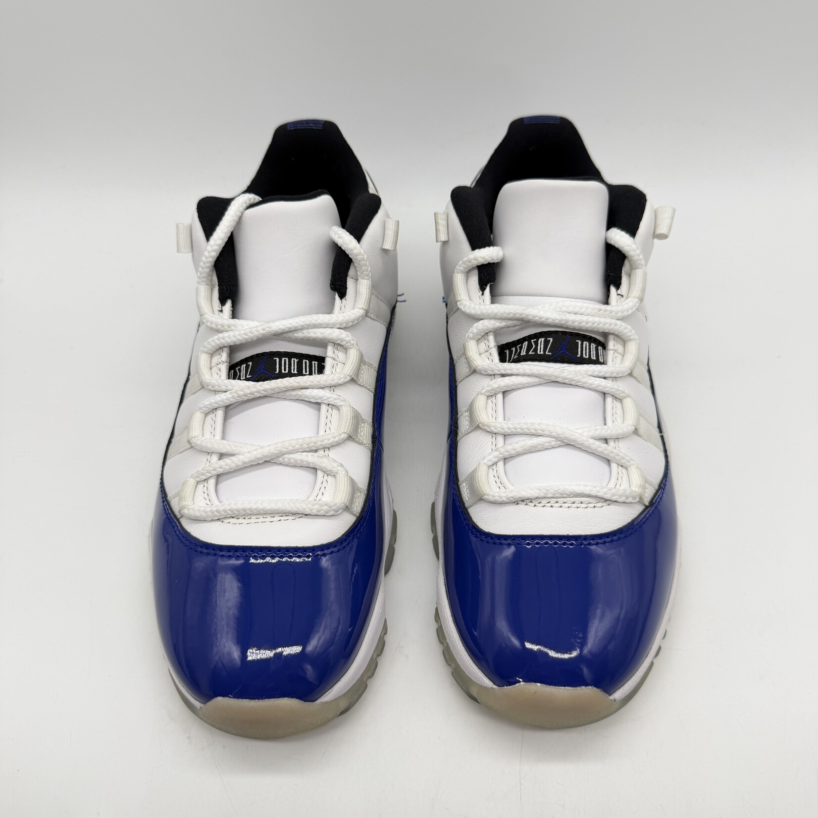 Jordan 11 Retro Low White Concord (Women's)