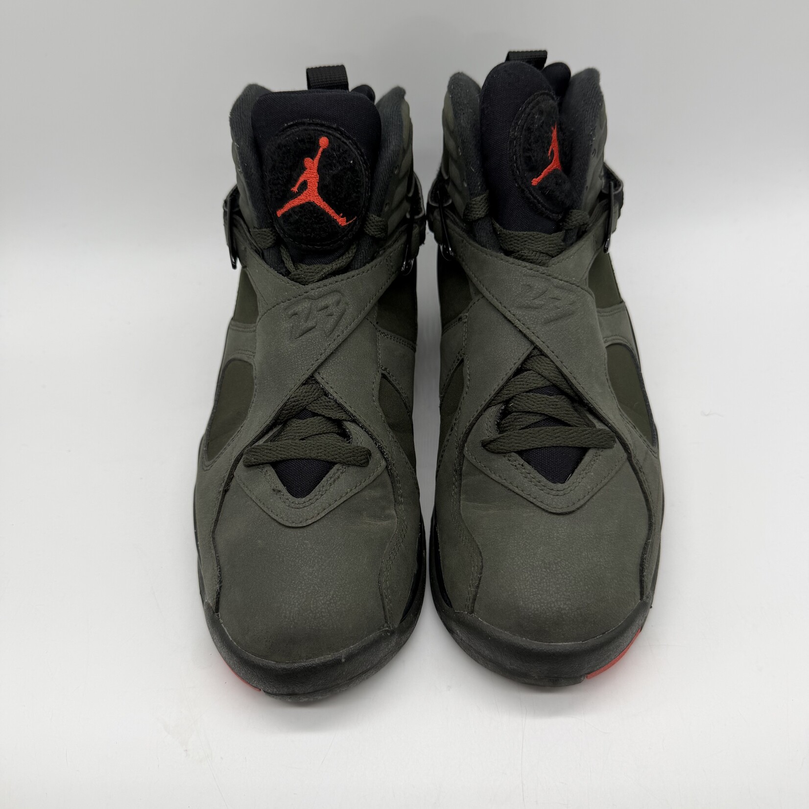 Jordan 8 Retro Take Flight Undefeated
