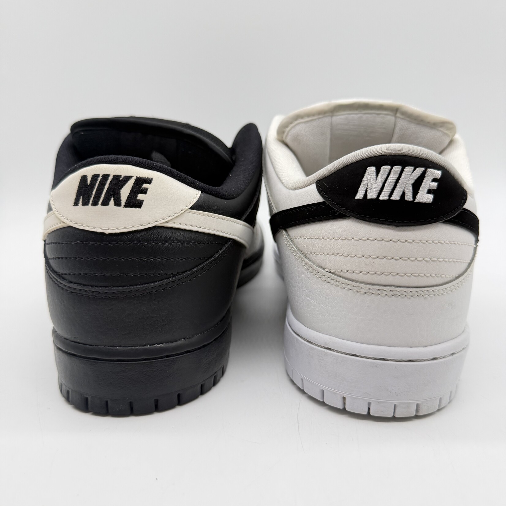 Nike SB Dunk Low Yin Yang