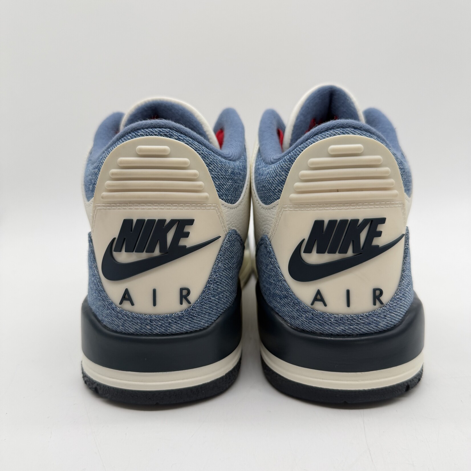 Jordan 3 Retro Levi’s All-Star