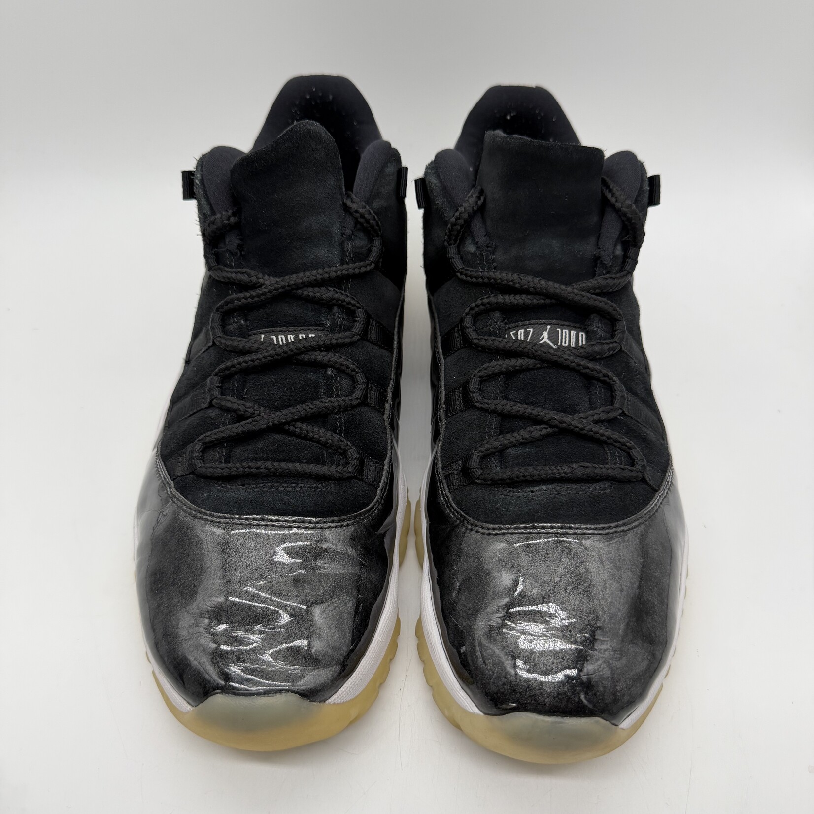 Jordan 11 Retro Low Barons