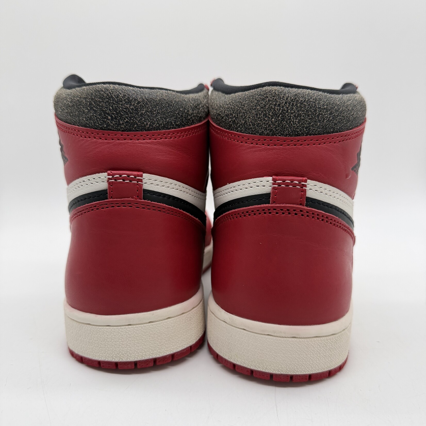Jordan 1 Retro High OG Chicago Lost and Found