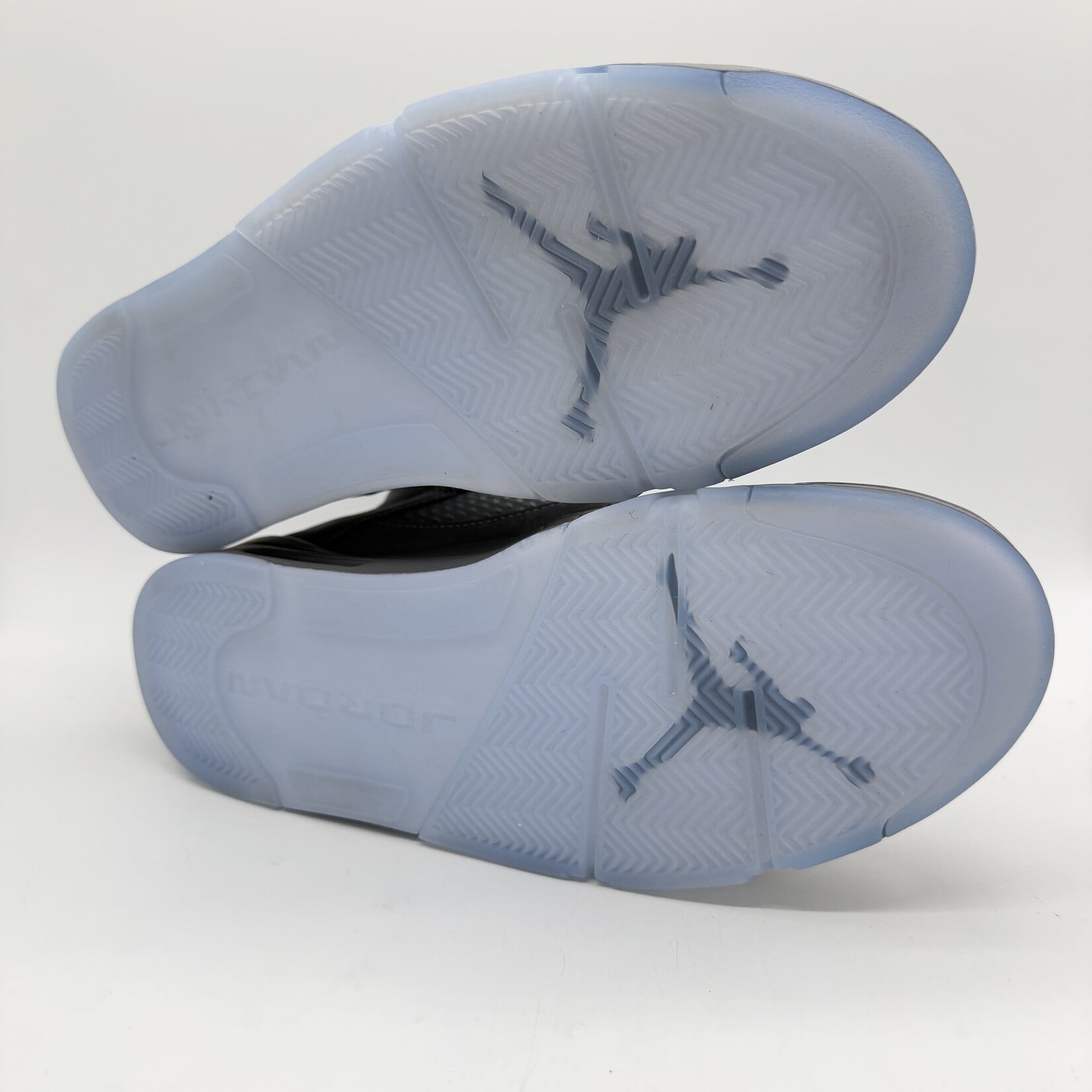 Jordan 5 Retro Wolf Grey (2026)