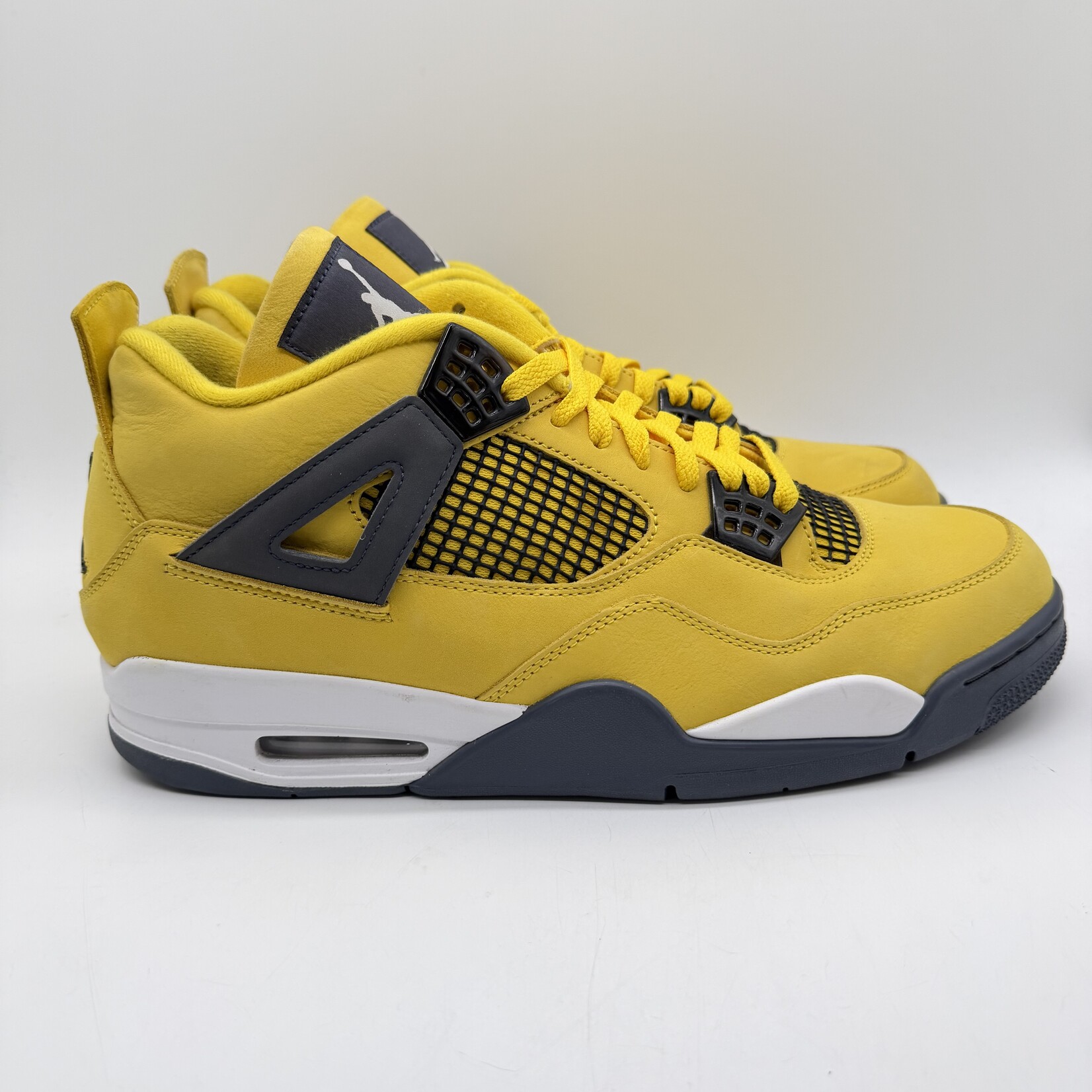Jordan 4 Retro Lightning (2021)