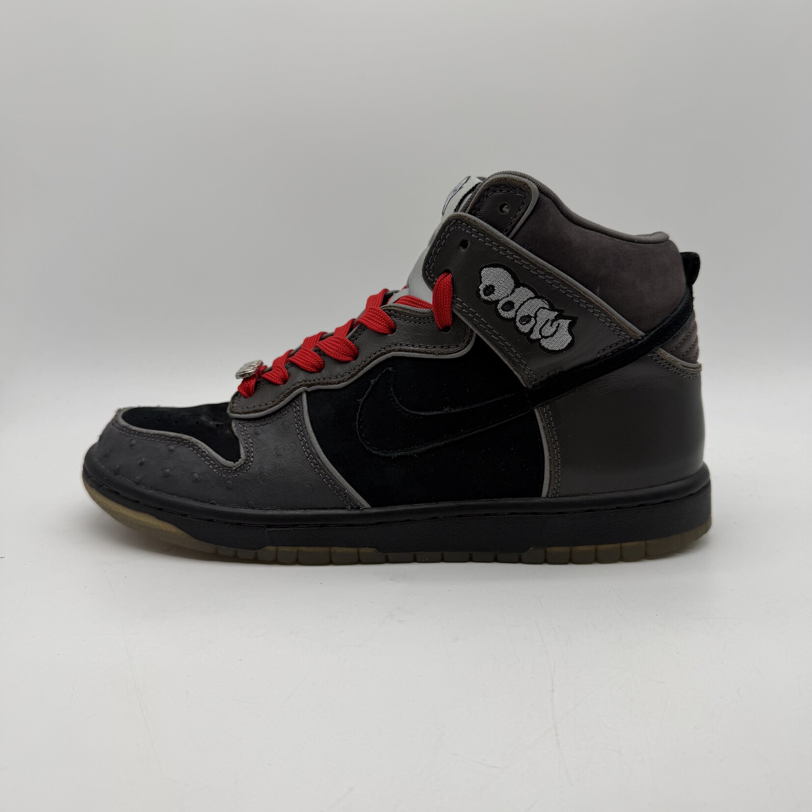 Nike SB Dunk High MF Doom
