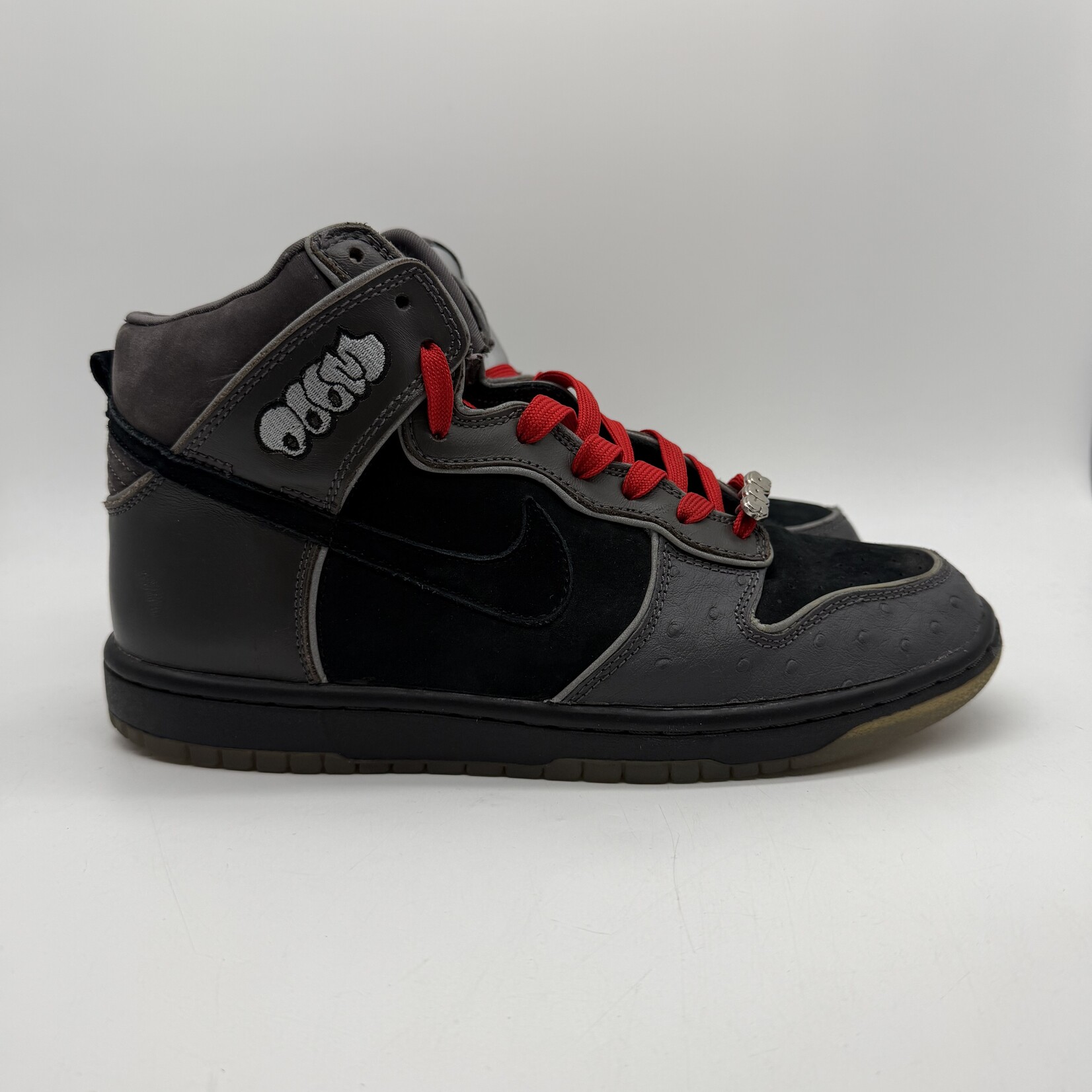 Nike SB Dunk High MF Doom