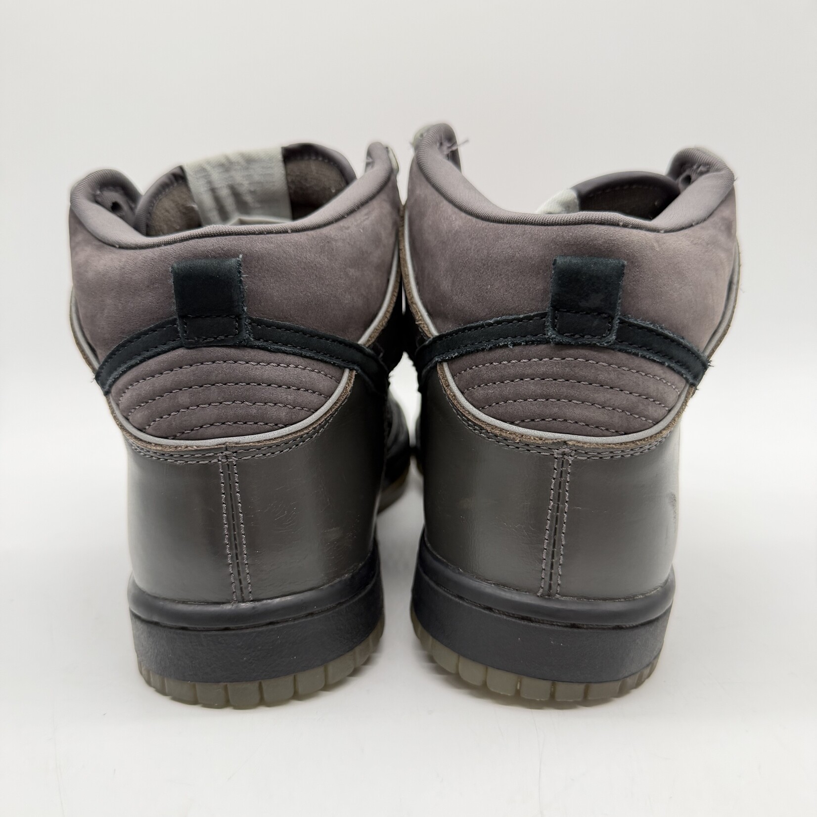 Nike SB Dunk High MF Doom