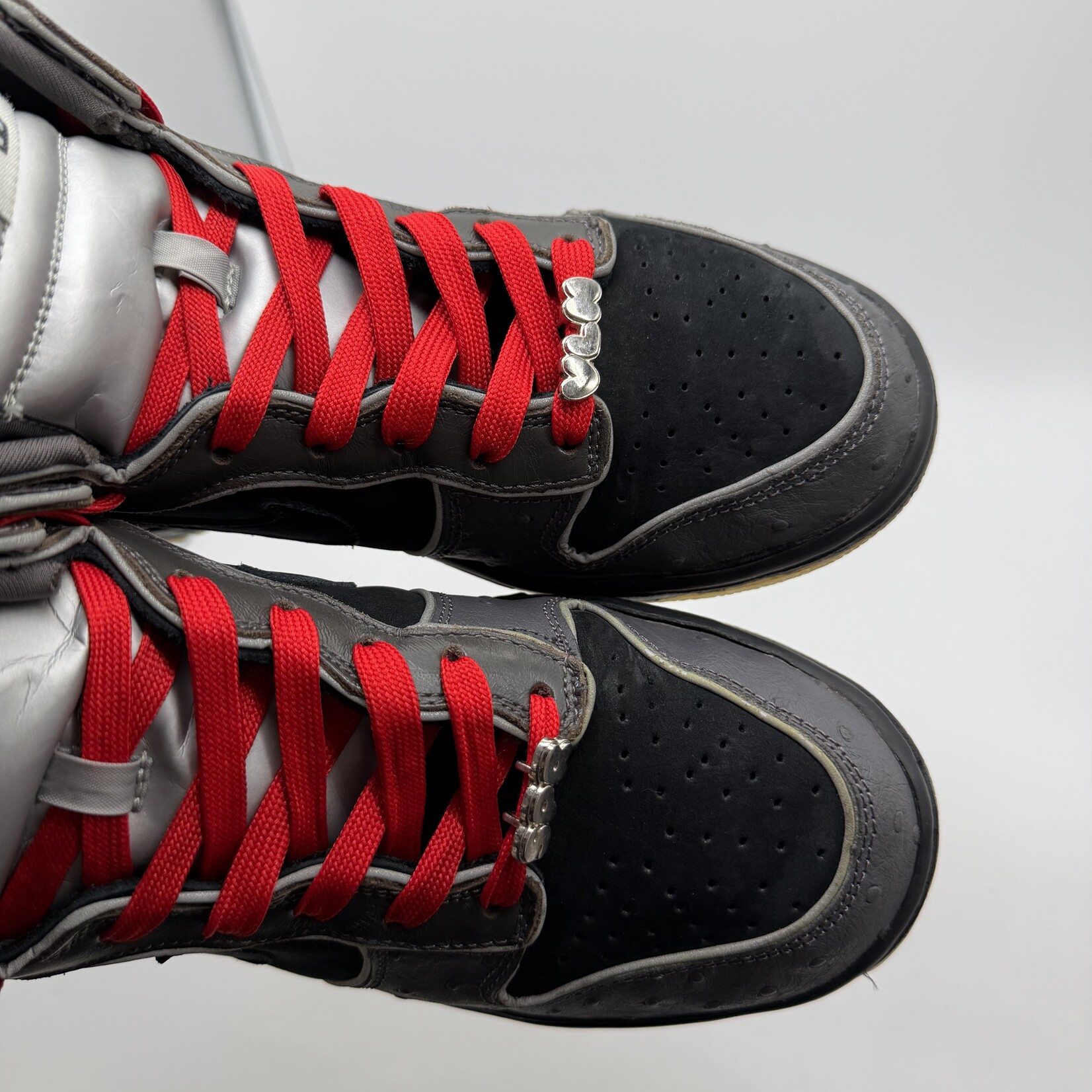 Nike SB Dunk High MF Doom